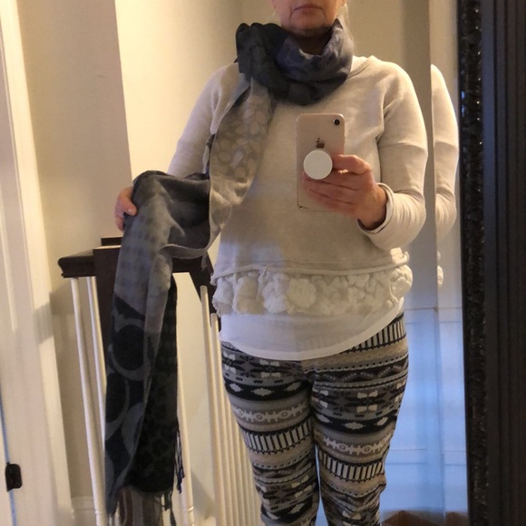 Coach scarf - Picture 3 of 3